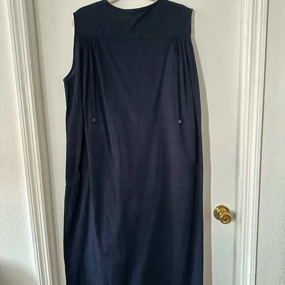 Runaway Bicycle brand V-neck Cotton Dress - Picture 4 of 9